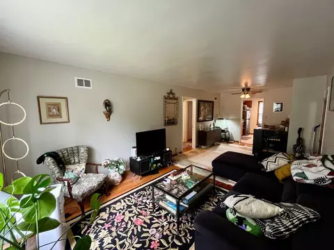 4286 N Wilson Dr, Shorewood, WI 53211