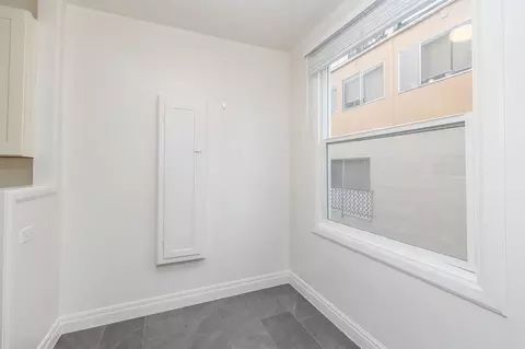 226 Athol Ave, Oakland, CA 94606