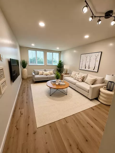 33 Driftwood St, Marina Del Rey, CA 90292