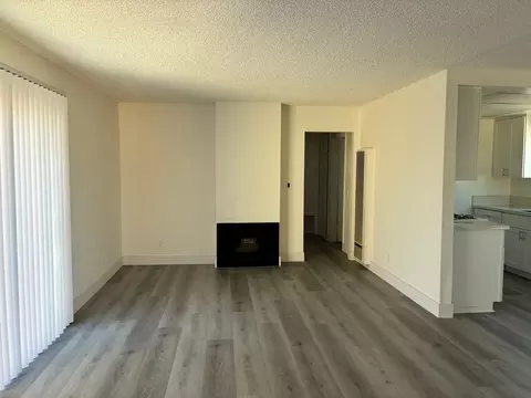 7901 Newman Ave, Huntington Beach, CA 92647
