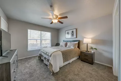 8611 Waters Edge Dr, San Antonio, TX 78245 photo 13