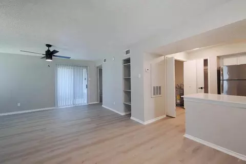 7550 S Westmoreland Rd, Dallas, TX 75237 photo 9