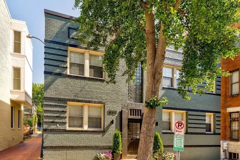 1833 Swann St NW, Washington, DC 20009