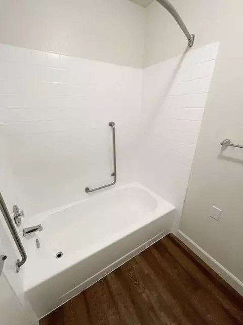 1830 E Fir Ave, Fresno, CA 93720