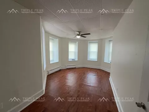 713 Pusey Ave, Collingdale, PA 19023
