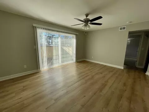 5708 Outlook St, Mission, KS 66202