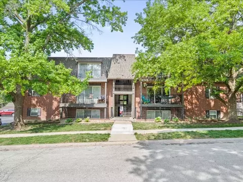 5708 Outlook St, Mission, KS 66202