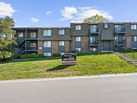 5939 Outlook St, Mission, KS 66202