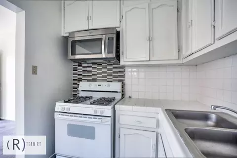 1001 Simmons Ave, East Los Angeles, CA 90022
