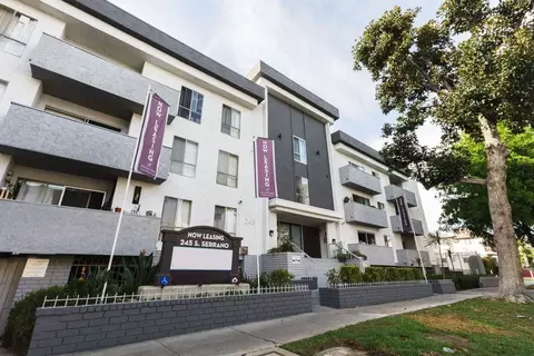 245 S Serrano Ave, Los Angeles, CA 90004