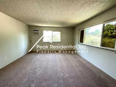4548 Ashcroft Ave, Sacramento, CA 95841 photo 2