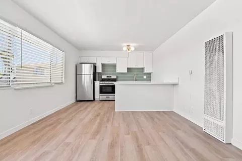 4117 E 7th St, Long Beach, CA 90804 photo 26
