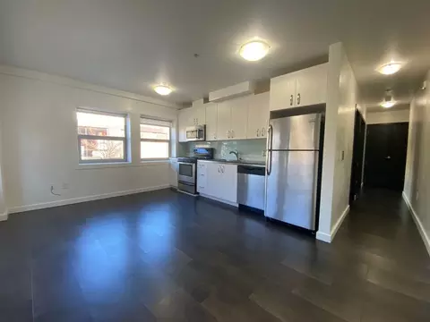 877 E Park St, Eugene, OR 97401