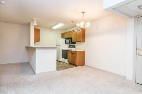 5107 S Marion Rd, Sioux Falls, SD 57106