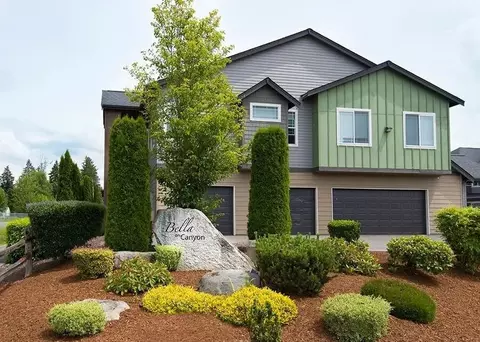 5402 141st St E, South Hill, WA 98373