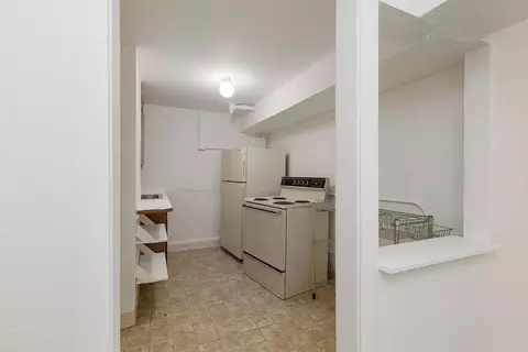431 14th Ave E, Seattle, WA 98112