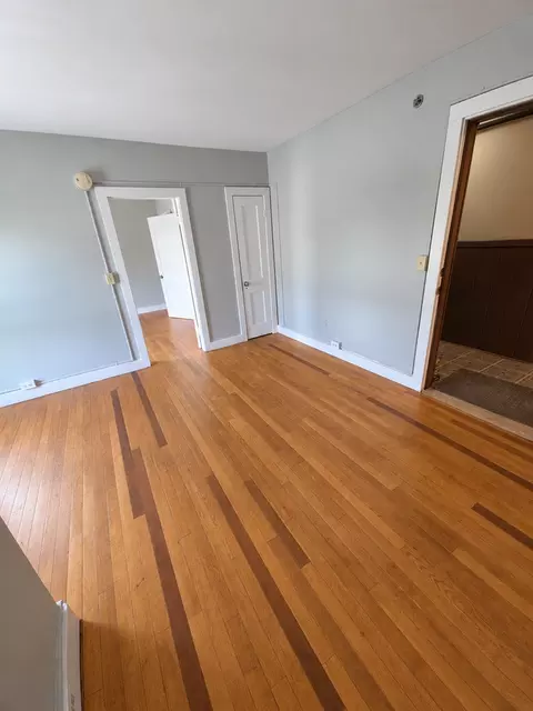 57 Broad St, Claremont, NH 03743