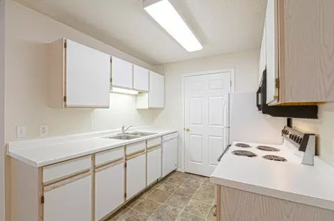 6003 S Cliff Ave, Sioux Falls, SD 57108 photo 17