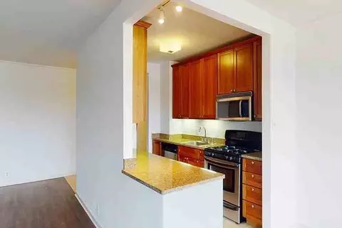 665 S Skinker Blvd, Saint Louis, MO 63105