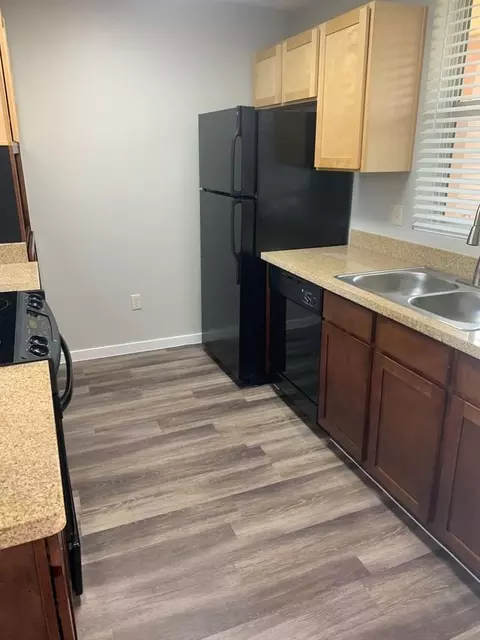2002 E Fort Lowell Rd, Tucson, AZ 85719