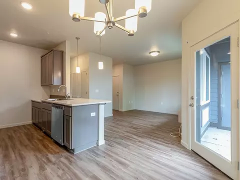 19070 SW Johnson St, Aloha, OR 97003