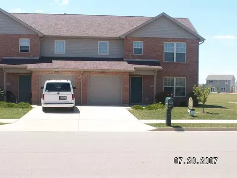 Meadowpoint Dr, Troy, OH 45373