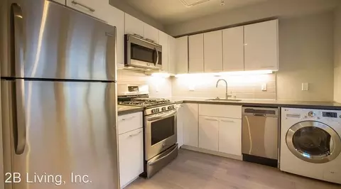 1824 Lakeshore Ave, Oakland, CA 94606