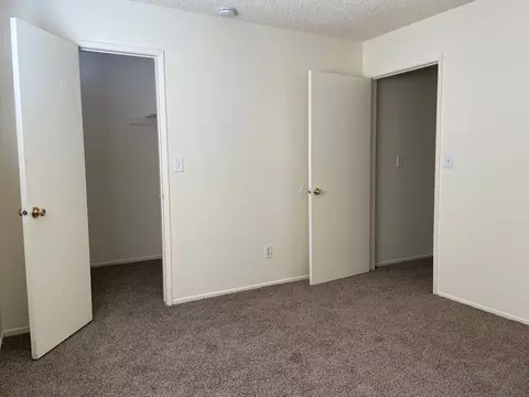 551 W Ashlan Ave, Clovis, CA 93612 photo 9