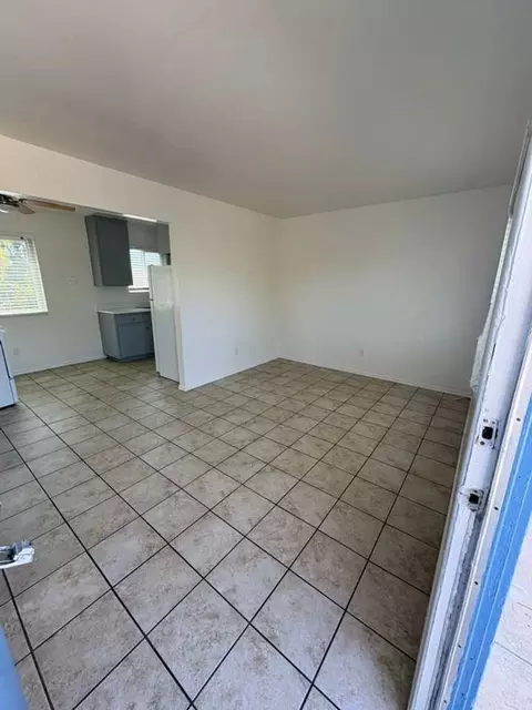 1415 14th St, Imperial Beach, CA 91932