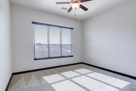1701 Broad St, Chattanooga, TN 37408 photo 11