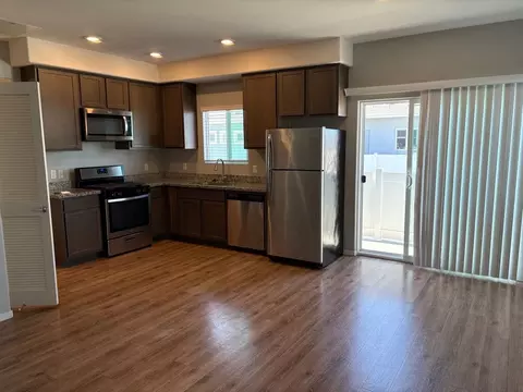 142 E 31st St, National City, CA 91950
