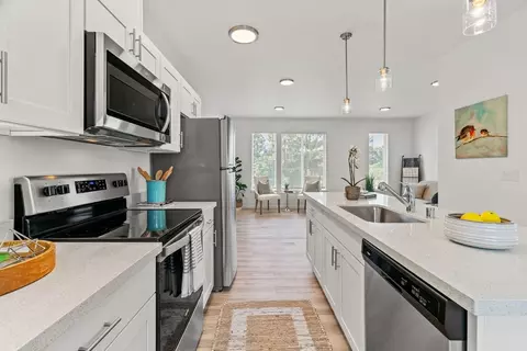 2 Chelan Pl, Tacoma, WA 98409