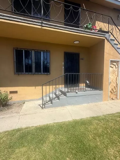 1401 E 78th St, Los Angeles, CA 90001