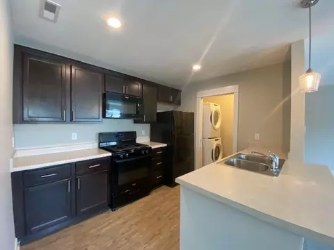 2113 Kelle Dr, Chesterton, IN 46304