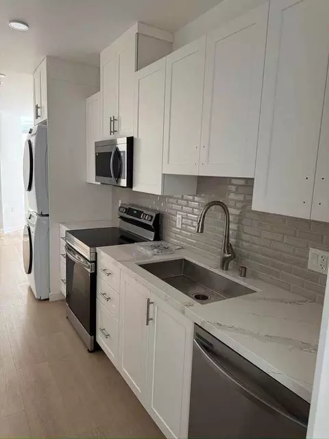 3977 Beverly Blvd, Los Angeles, CA 90004