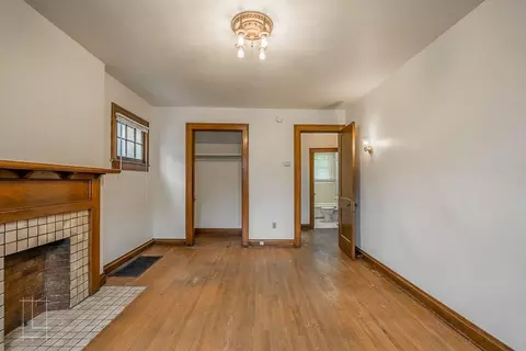 384 E Maynard Ave, Columbus, OH 43202