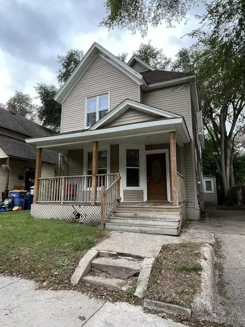 935 Prospect Ave NE, Grand Rapids, MI 49503