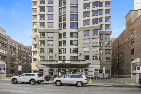 440 N Wabash Ave, Chicago, IL 60611