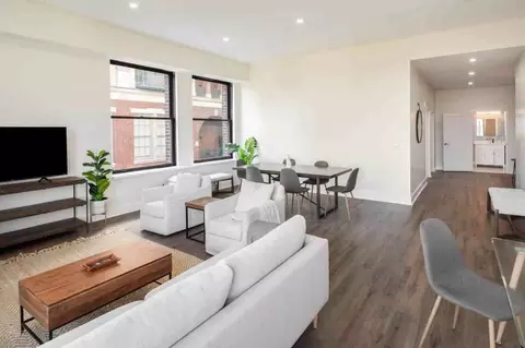 150 S Independence Mall W # S, Philadelphia, PA 19106