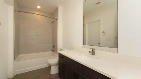 411 W Commerce St, Dallas, TX 75208 photo 12