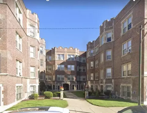 1618 E 70th St, Chicago, IL 60649