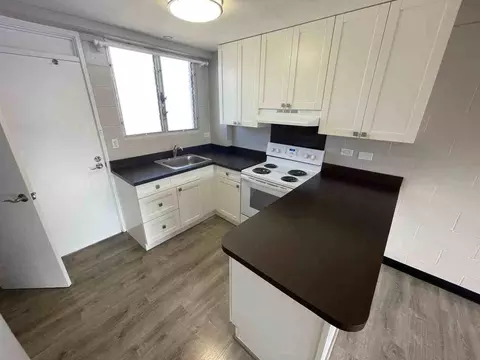 82 Kihapai St, Kailua, HI 96734