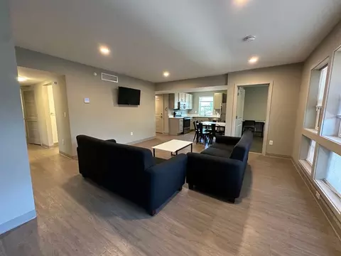 126 College Ave, Ithaca, NY 14850