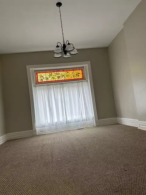 1388 S 2nd St, Louisville, KY 40208