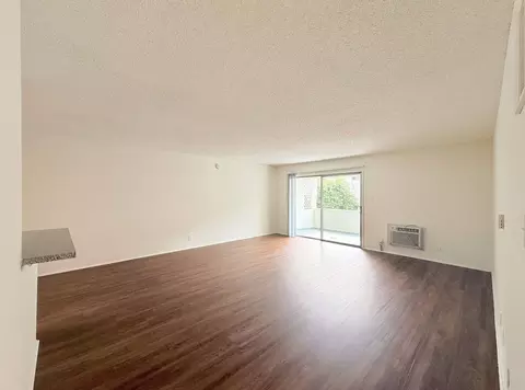 14311 Addison St, Sherman Oaks, CA 91423