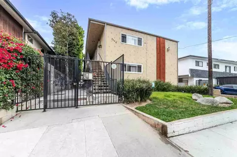 5330 Corteen Pl, Los Angeles, CA 91607