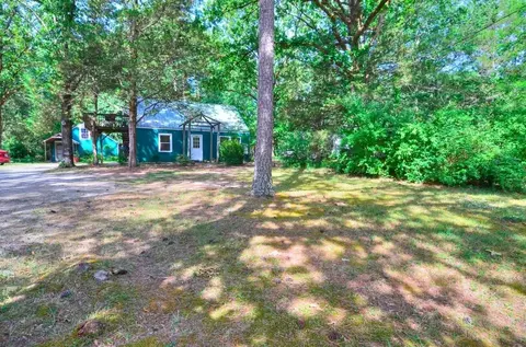 1205 N Greensboro St, Carrboro, NC 27510