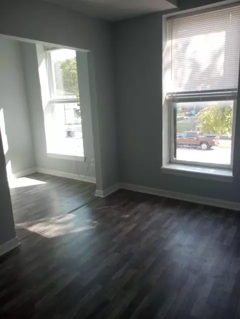 2023 W Jefferson St, Louisville, KY 40203