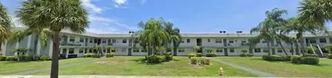 1200 S Broadway, Lantana, FL 33462