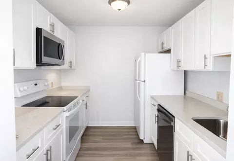 110 Briggs St, Taunton, MA 02780